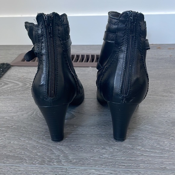 Browns Leather heeled booties - Picture 4 of 5